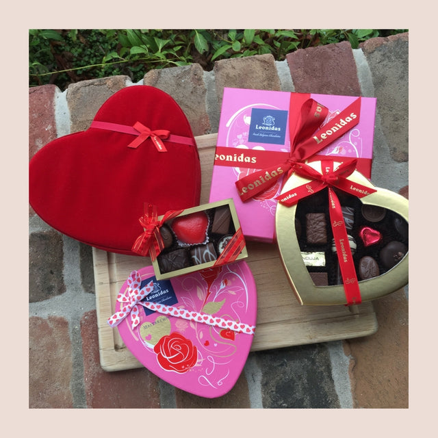 Gorgeous and Delicious Valentine's Chocolate Gift Boxes