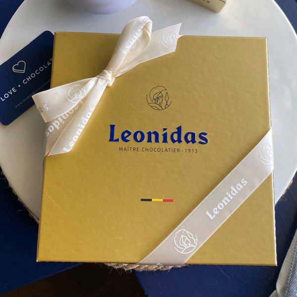 leonidasさま専用 Leonidas Gift Box - Blue 9/16pc – Love + Chocolate