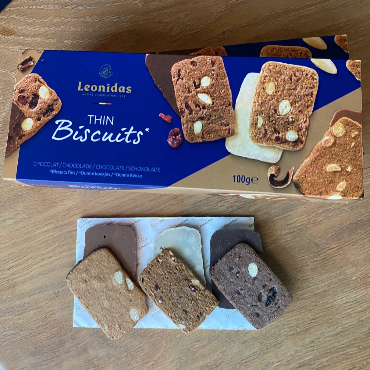 Leonidas Thin Biscuits - Love + Chocolate