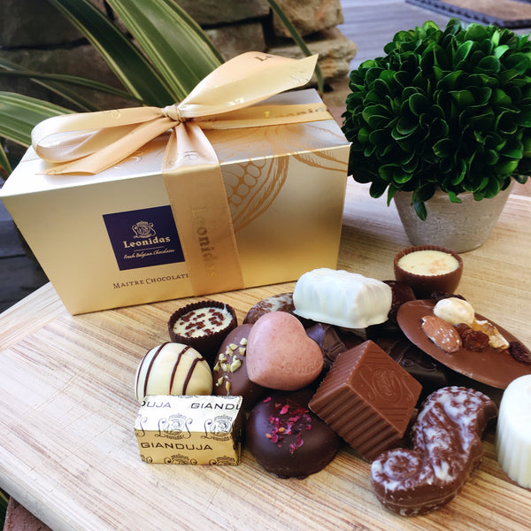 Leonidas Assorted Gold Ballotin - Belgian Chocolate Gift Box | USA Shipping