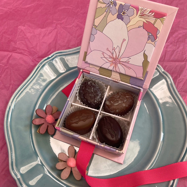Mother's Day Irresistible Gift Box
