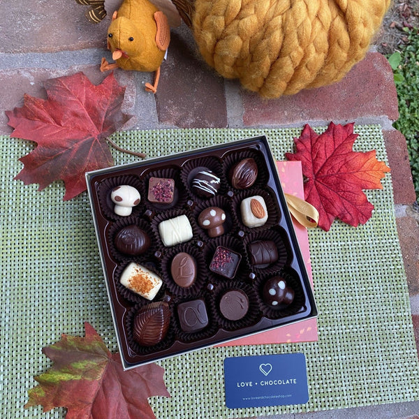 Fall Themed Gift Box - 16 Piece