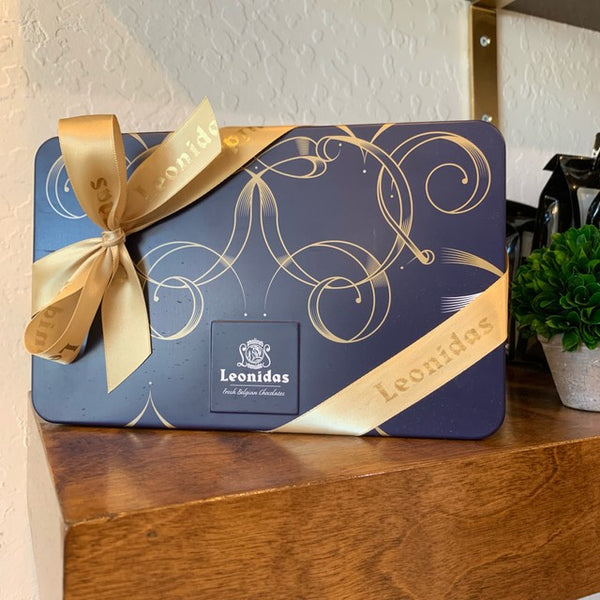 Leonidas Luxury Red Velvet Heart-shaped Assorted Chocolate Gift Box –  Leonidas Kensington